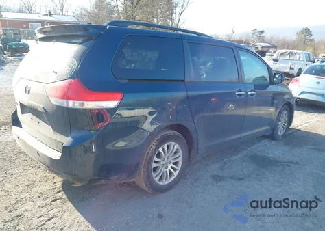 2011 Toyota Sienna Xle V6 z USA, uszkodzony, nr VIN 5TDYK3DC0BS146482